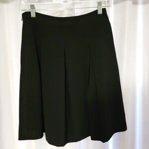 White House Black Market Black A-Line Pleated Skirt Size 00